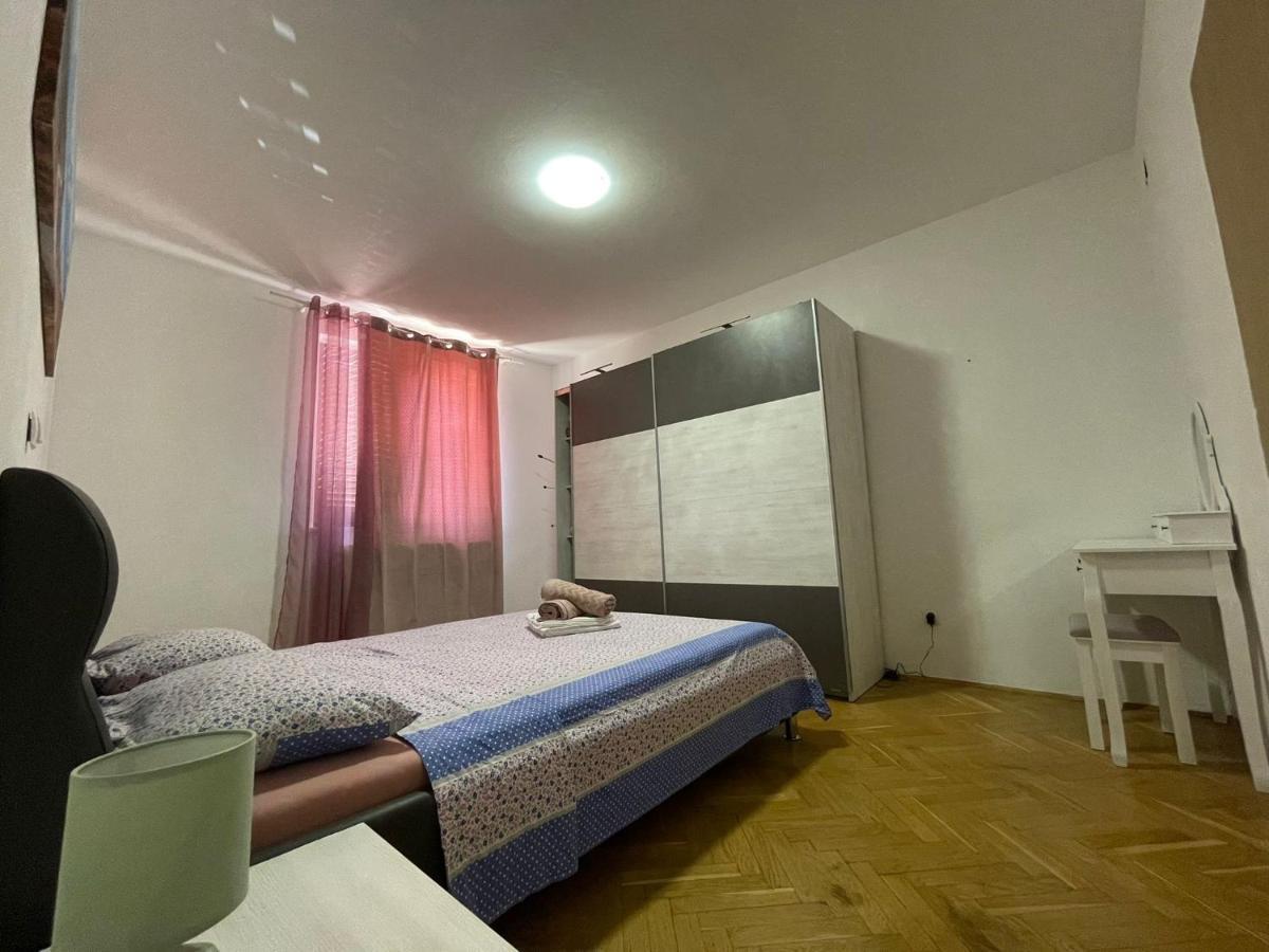 Apartments Fratelli Malinska Eksteriør billede