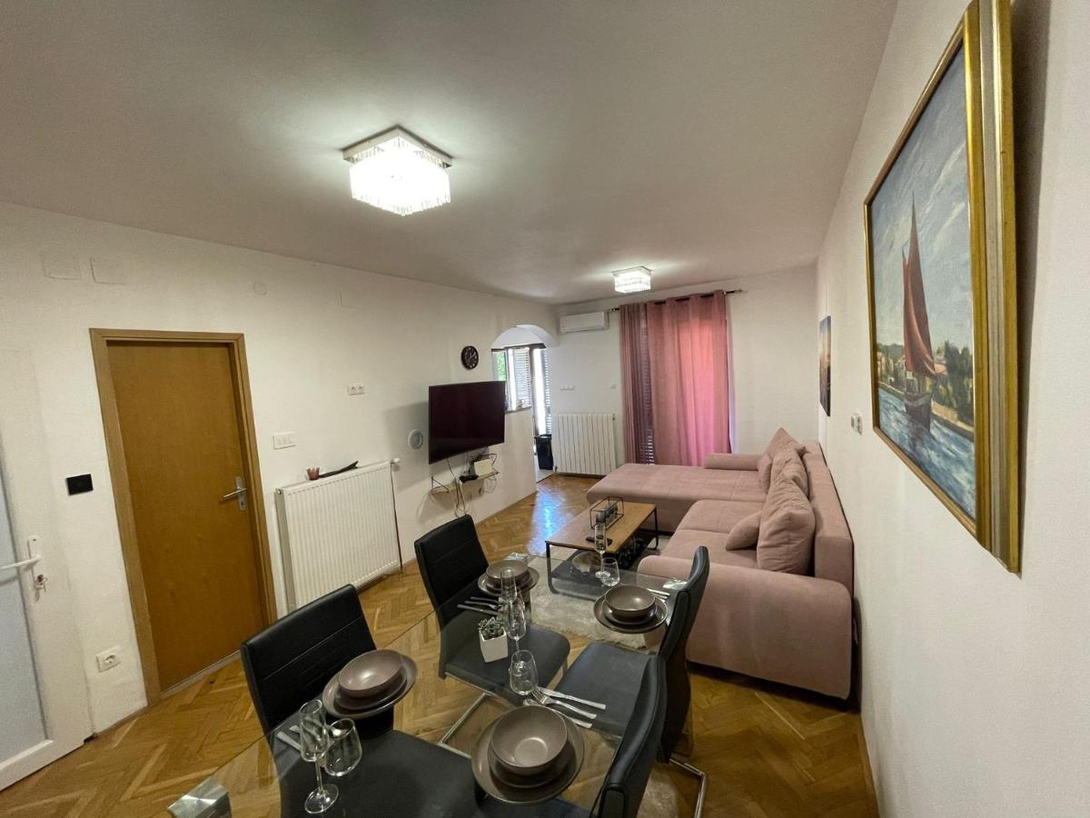 Apartments Fratelli Malinska Eksteriør billede